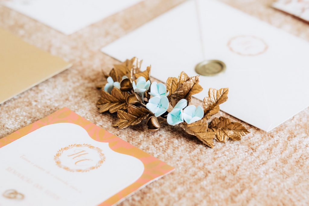 tiara para noiva em tom azul claro