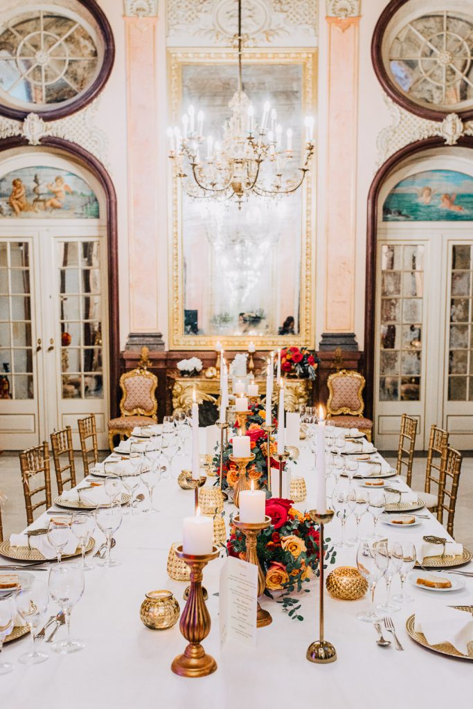 destination wedding palácio estoi mesa decorada em tons rosas