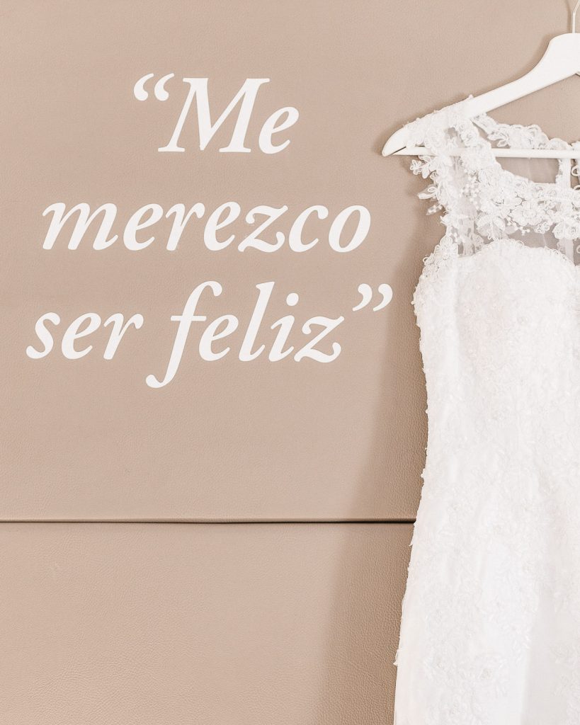 Destination Wedding Madrid Espanha parede escrito 