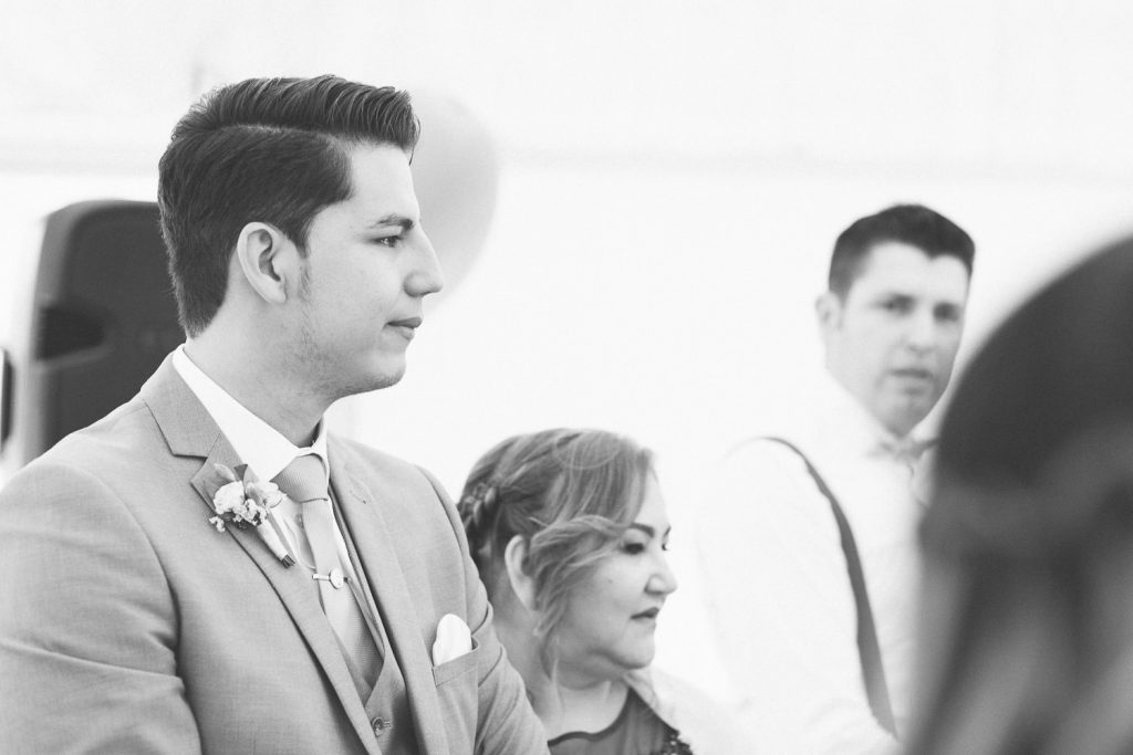 Destination Wedding Madrid Espanha noivo brasileiro quase chorando vendo sua noiva pela primeira vez