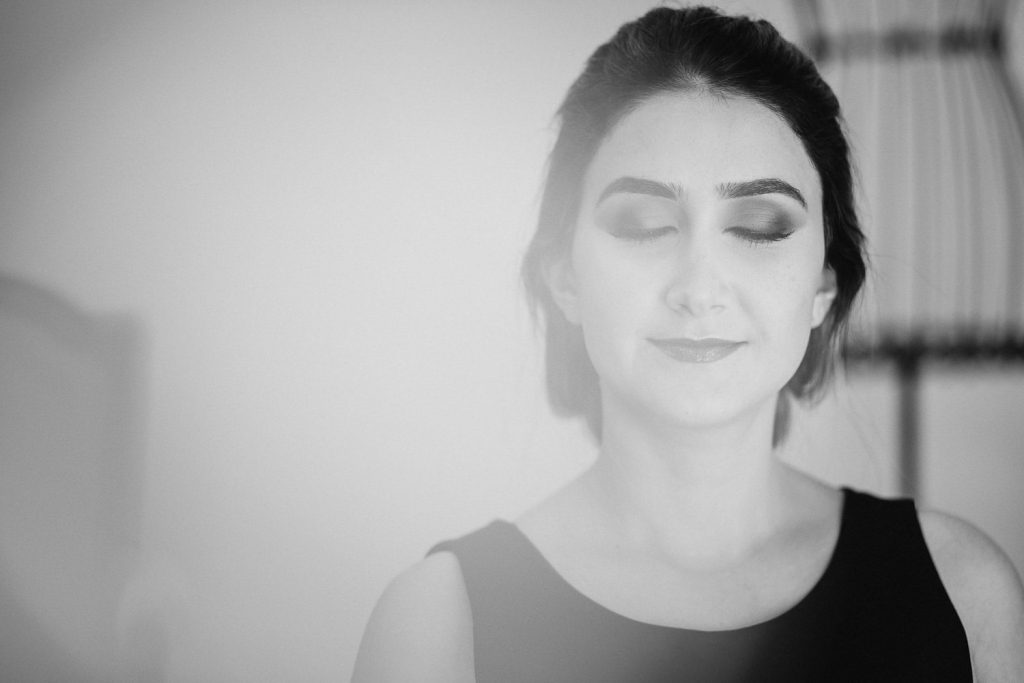 Elopement Alma lisboeta em Lisboa noiva de olhos fechados