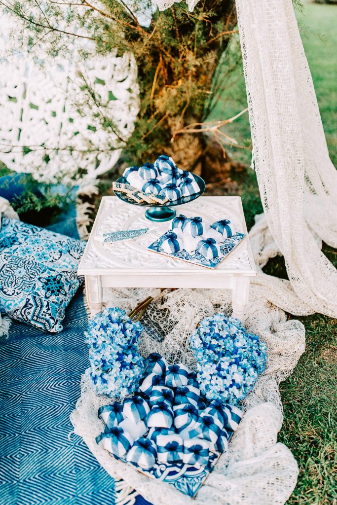 Elopement Alma lisboeta em Lisboa tons azuis de decoração