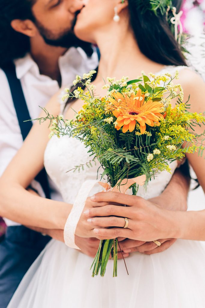 elopement boho quinta de alcube detalhe do buquê