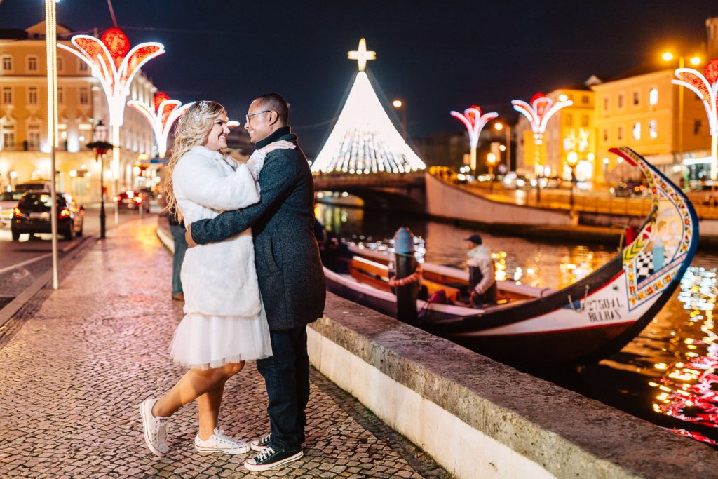 casal a noite na Veneza Portuguesa