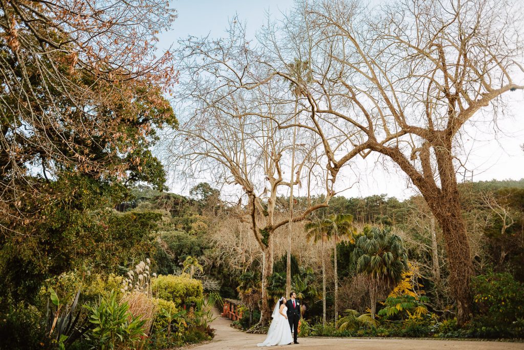 retrato do casal no jardim