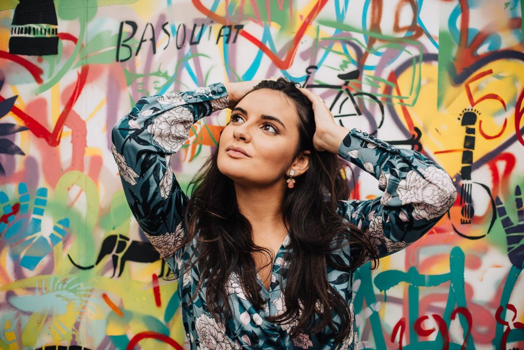 ensaio urbano lx factory lisboa retrato feminino no grafite