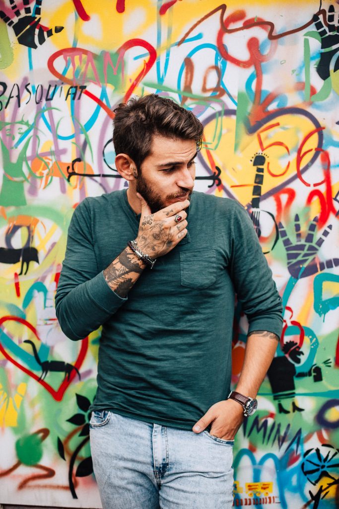 ensaio urbano lx factory lisboa retrato masculino no grafite