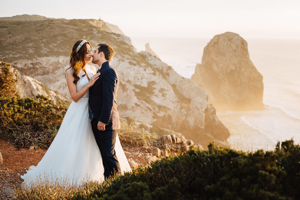 Fotografia Romântica com casal em um cenário belissimo em Sintra Portugal