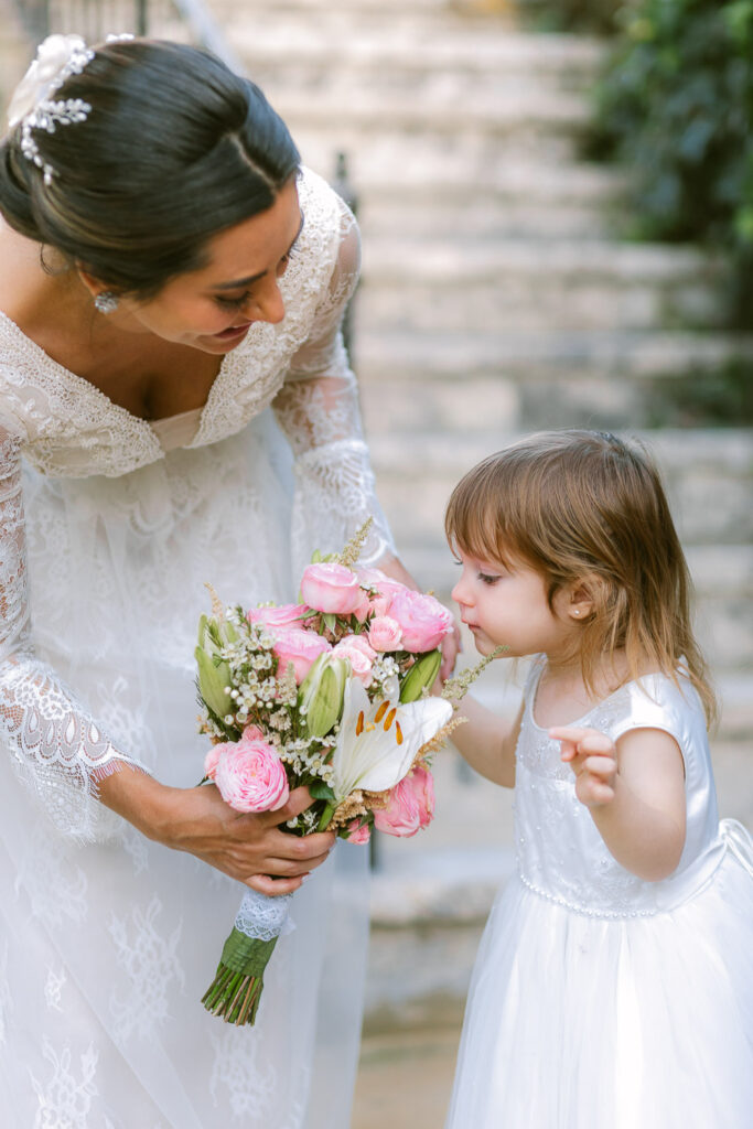 noiva e daminha em Portugal